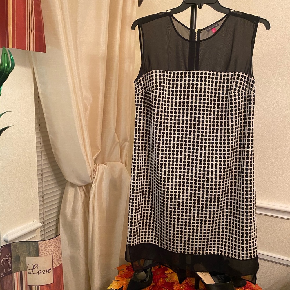 DRESSES...  DRESSES 👗 - Picture 3 of 4